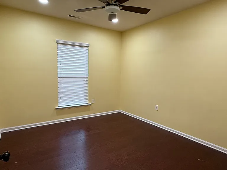 2101 Chipley Dr — Photo 20