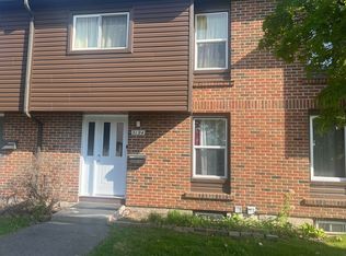 3194 Stockton Dr, Ottawa, ON K1T 1S1