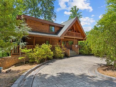 2228 Legend Dr, Sevierville, TN, 37876