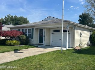 25 Thames Pl, Brick, NJ 08723