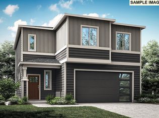 893 NE Sagebrush Dr, Estacada, OR 97023