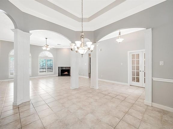 4th image of 11723 Cypress Place Dr