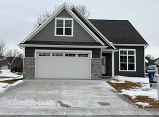 N9359 Gemstone Ct, Appleton, WI 54915