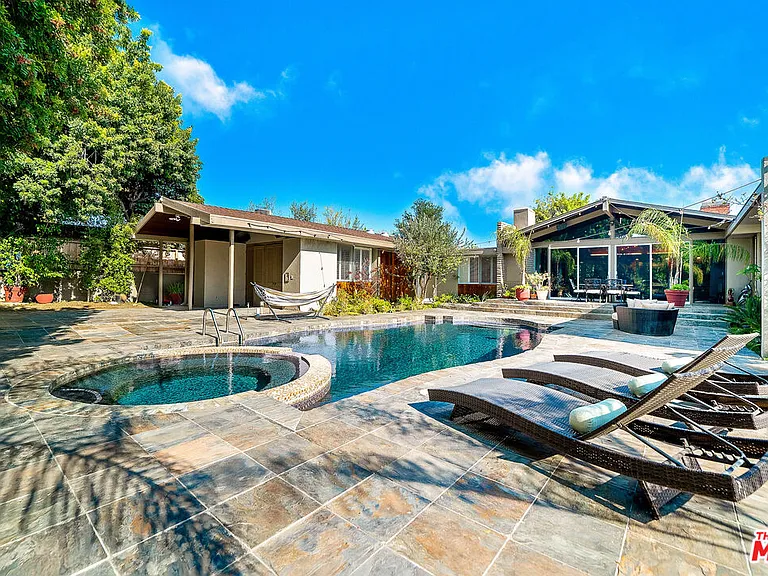 11508 Thurston Cir — Photo 42