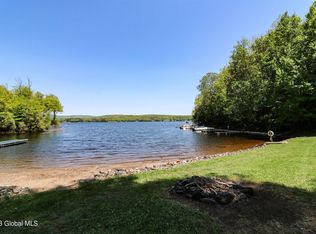 117 Juergens Point Rd, Mayfield, NY 12117