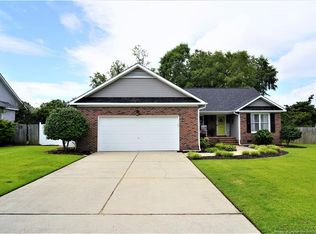 307 Larchmont Rd, Fayetteville, NC 28311