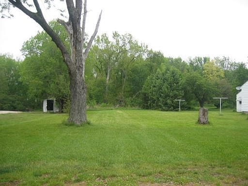2nd image of 365 Seneca Pl