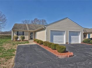 101 Troonsway Rd, Winston Salem, NC 27127