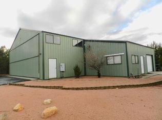 2364 Hanger Row, Overgaard, AZ 85933