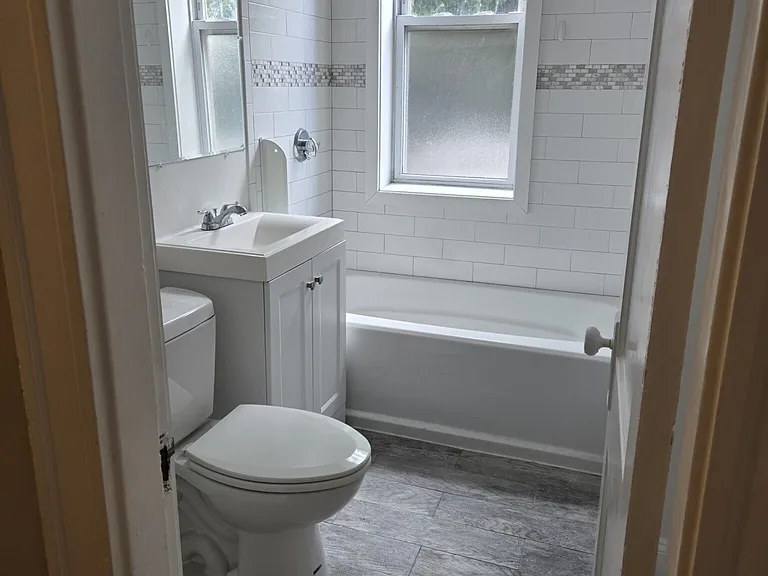 1185 Commonwealth Ave #6 — Photo 12