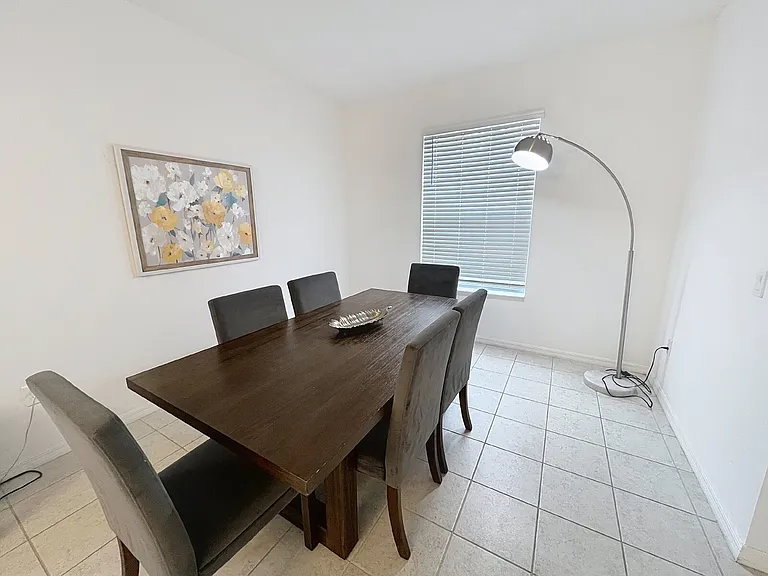 2118 Crofton Ave — Photo 5