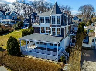 6 Walcott Ave, Jamestown, RI 02835