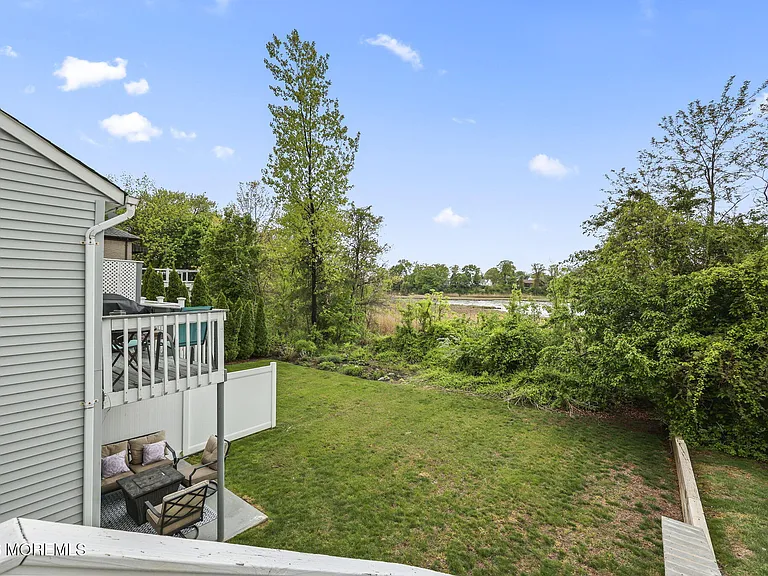 2 Oyster Creek Dr — Photo 37