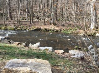 83 River Rd, Flanders, NJ 07836