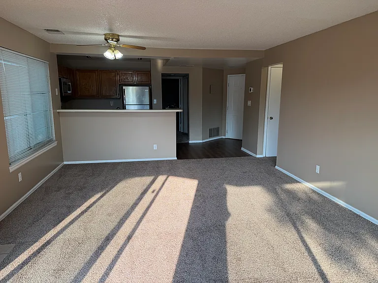 3624 Iguana Dr — Photo 3