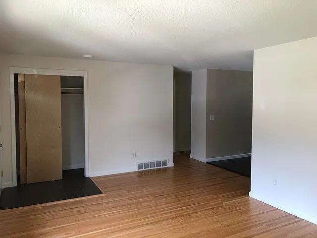 1428 Long Pond Rd — Photo 11