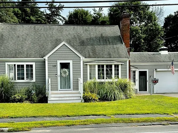 129 Conant St, Danvers, MA 01923
