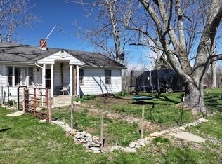 465 Old Monterey Rd, Owenton, KY 40359