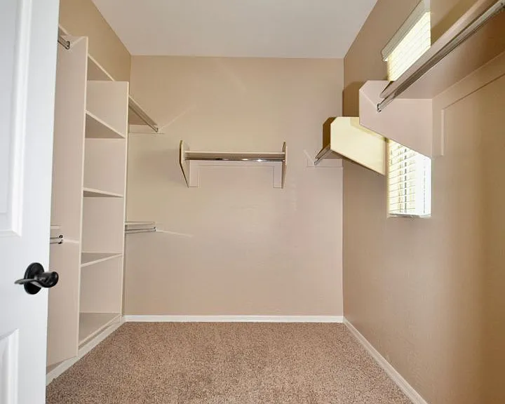 3682 E Angstead Ct — Photo 21