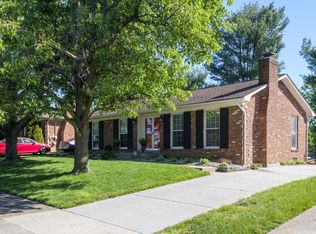 2217 Old Hickory Rd, Jeffersontown, KY 40299