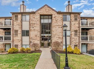 14 Woodland Hills Dr STE 8, Southgate, KY 41071