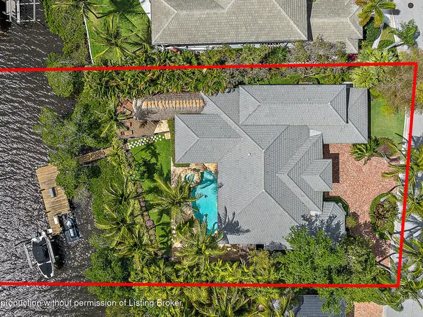 19028 SE Windward Island Ln, Jupiter, FL 33458