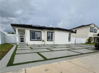 15953 SW 307th Ter, Homestead, FL 33033