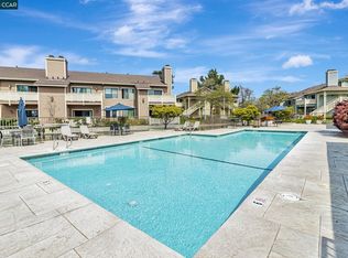 176 Lakeshore Ct, Richmond, CA 94804