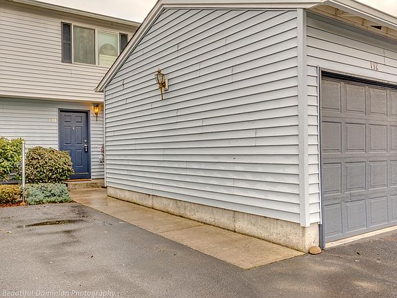 2nd image of 4000 NE 109th Ave Unit 192
