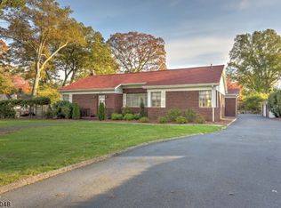 310 Van Winkle Ave, Hawthorne, NJ 07506