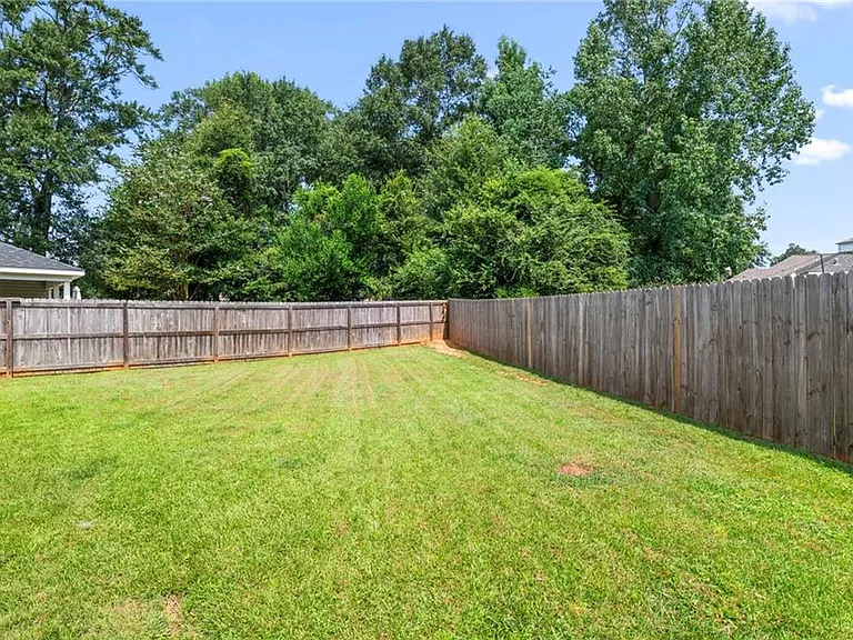 8650 Hamilton Bridges Dr S — Photo 28