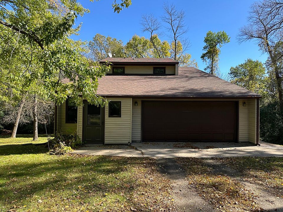1st image of 15957 Koronis Rd NW