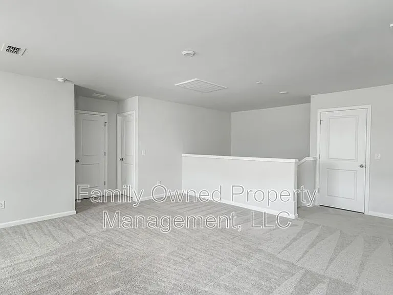 519 Donnas View Way — Photo 27