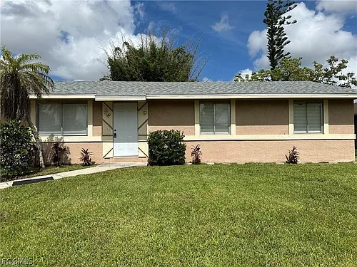 8 Roanoke Dr Photo 1