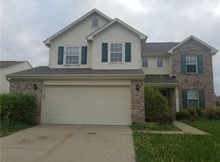 440 Southern Pines Dr, Whiteland, IN 46184