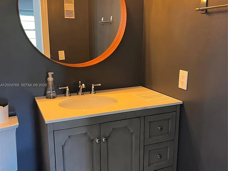 3100 W Rolling Hills Cir #403 — Photo 24