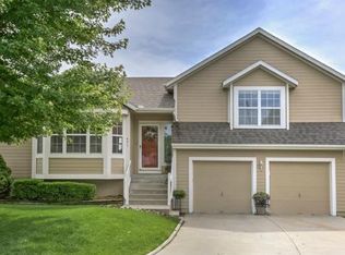 491 N Birch St, Gardner, KS 66030