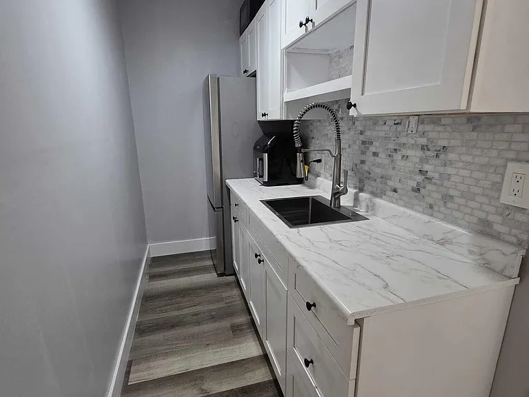 1501 N Andrews Ave — Photo 7