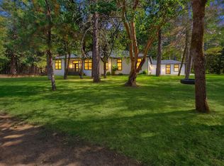 495 Sugar Pine Dr, Merlin, OR 97532