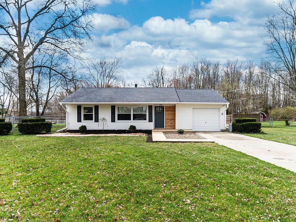1st image of 859 Hawthorne Dr
