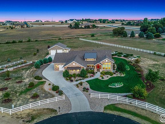 3rd image of 39884 Ridgecrest Ct