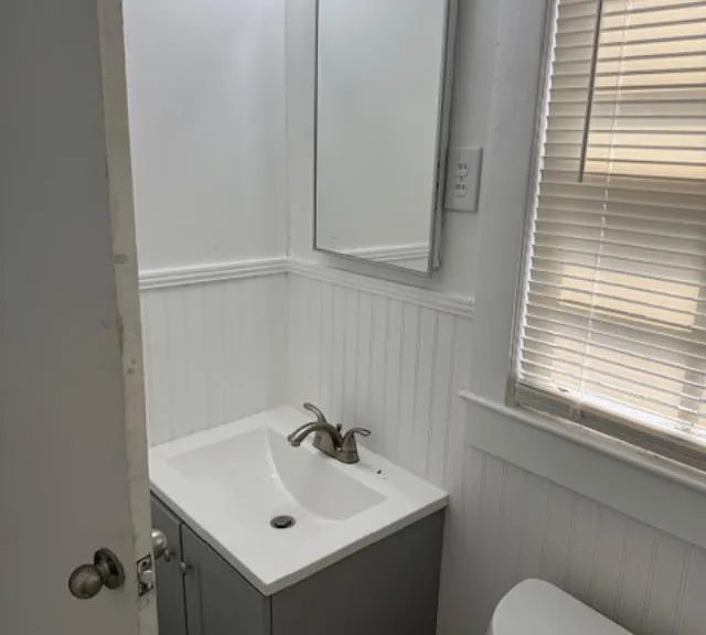 1055 Ebenezer Avenue Ext — Photo 12