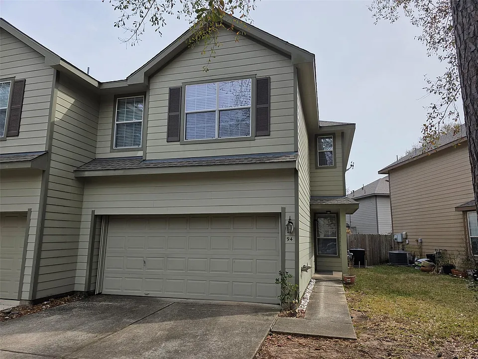 94 N Burberry Park Cir