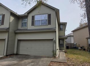 94 N Burberry Park Cir, Spring, TX 77382