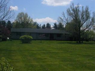 601 Woodrig Rd, Bloomington, IL 61704