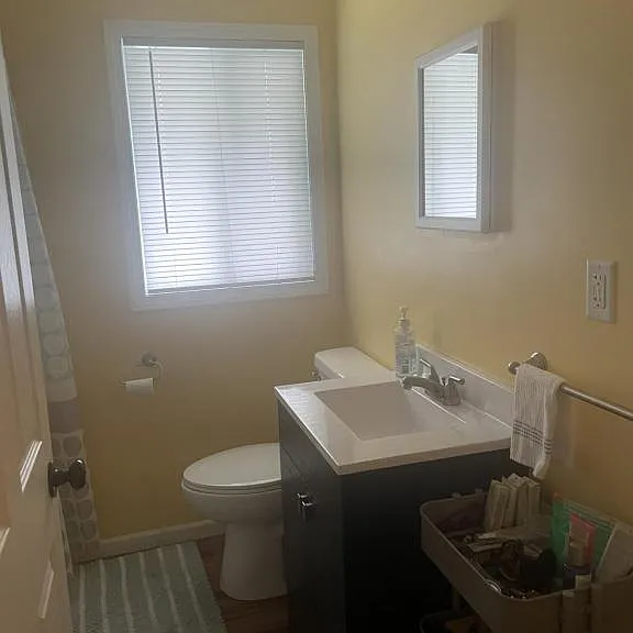 903 Nichols St #B — Photo 10