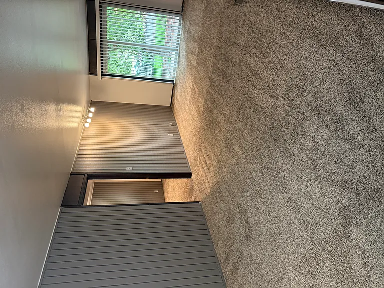 736 E 100 S #10 — Photo 2