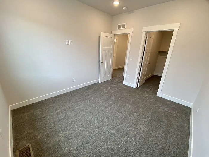 2402 49th Avenue Ct #48 — Photo 5