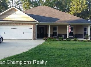 466 Oswichee Rd, Seale, AL 36875