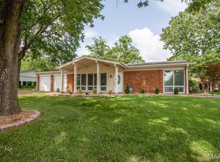 5127 Towne South Rd, Saint Louis, MO 63128